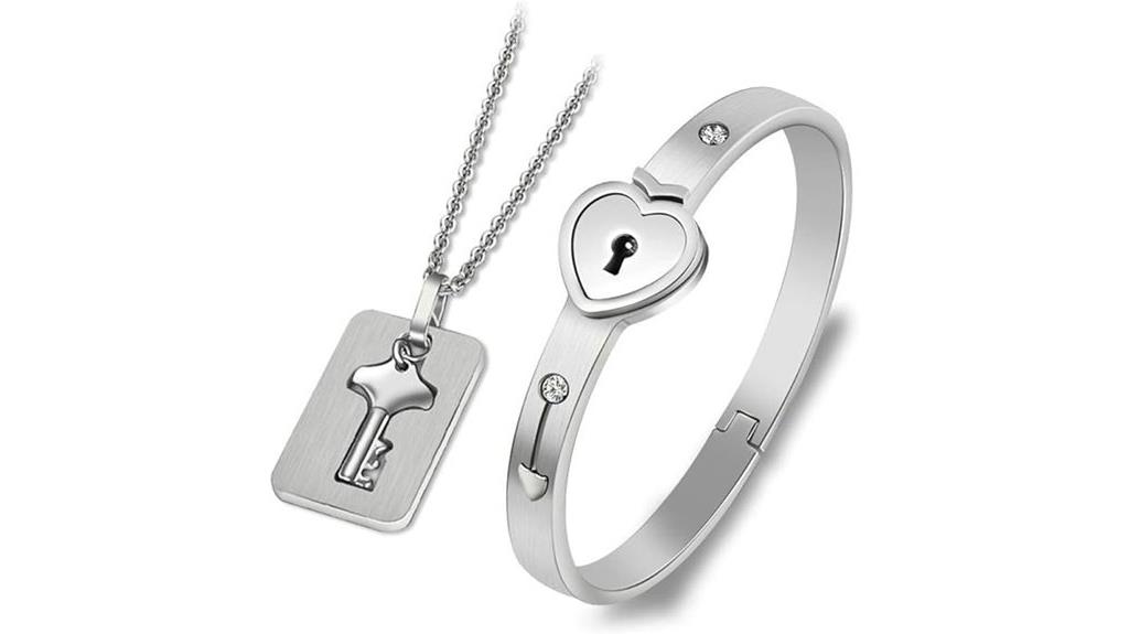 couples lock and key